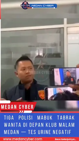 #Repost @medancyber_official  —— Tiga oknum polisi berpangkat Bripda dari Polda Sumatera Utara tengah diperiksa intensif usai menabrak seorang wanita berinisial EDT (26) di depan Klub Malam Golden Tiger, Jalan Putri Merak Jingga, Minggu dini hari (26/10/2025). Ironinya, meski mengaku mengonsumsi alkohol sebelum kejadian, hasil tes urine mereka dinyatakan negatif. Sontak publik dibuat geleng kepala: “Mabuk iya, tes negatif. Mungkin urinanya juga ikut takut pangkat.” Menurut Kompol Agustinus Chandra Pietama, Kasubbid Paminal Bidpropam Polda Sumut, kecelakaan terjadi saat ketiganya melaju dengan mobil Honda Mobilio, menabrak trotoar dan menyerempet korban yang berjalan di depan klub malam. Korban langsung dilarikan ke rumah sakit dengan luka serius. “Kalau posisi mabuk, yang pasti memang habis minum alkohol,” ujar Agustinus. “Tapi hasil tes urine negatif narkotika.” Pernyataan itu langsung menimbulkan gelombang reaksi publik. Banyak yang mempertanyakan keabsahan pemeriksaan dan standar etik anggota kepolisian yang berpesta minuman keras hingga menyebabkan kecelakaan lalu lintas. Media sosial pun ramai dengan komentar sinis: 💬 “Tes urine-nya mungkin ikut mabuk juga.” 💬 “Kalau rakyat biasa, udah diborgol di tempat.” 💬 “Hukum di Medan: tergantung pangkat, bukan pelanggaran.” Kini, Satlantas Polrestabes Medan menangani aspek pidananya, sementara Propam Polda Sumut memeriksa pelanggaran etik. Namun publik masih menunggu: apakah kasus ini akan benar-benar transparan, atau kembali menjadi drama klasik ‘Oknum vs Keadilan’? Di negeri di mana “tes urine negatif” lebih dipercaya dari rekaman CCTV dan kesaksian korban, kadang yang mabuk bukan orangnya — tapi nuraninya.  --- #polisi #polisimabuk #medancyber_official #viral 