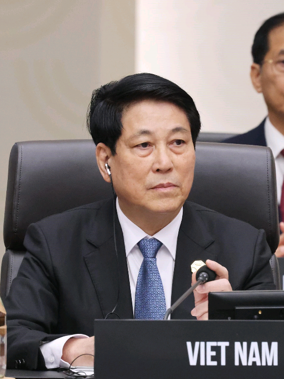 Sáng 31/10, tại thành phố Gyeongju (Hàn Quốc), Chủ tịch nước Lương Cường dự Hội nghị Cấp cao APEC lần thứ 32. #luongcuong 