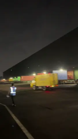 19:15 chưa về là biết năng suất cỡ nào rồi đó 🤡#logistics 