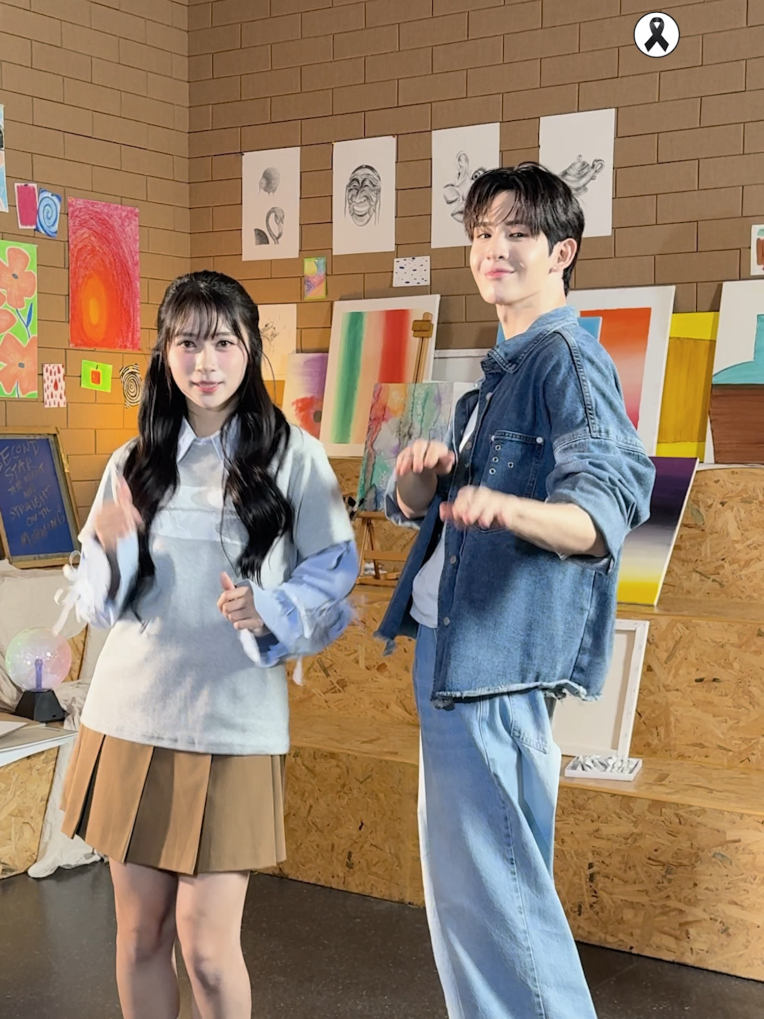 [🩷⛓️] #HipChainChallenge SYR3N「Hip Chain」 #HoopBNK48 with @jamesspmk from @dexx.officialth MV OUT NOW! https://youtu.be/iVTtkhHT3P4  #JamesSu #DEXXth  #SYR3N_HipChain  #SYR3N #BNK48CGM48_GE2025 #BNK48 #CGM48