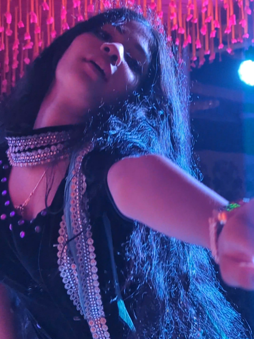 আরে আম লে লো আম লে লো🔥🥵#foryou  #hotdance #500kviews✔️  #শেষ_পর্যন্ত_দেখুন_ভিডিওটা #viralvideo 