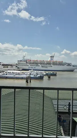 Kapal Pelni #pelni #pelabuhannunukan #kaltara_kalimantan_utara 