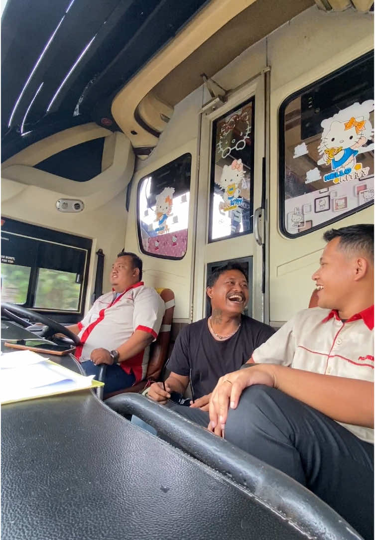 Dereng wayahe mbak 🥱 #murnijaya #drivermuda 