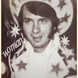 #MIKENESMITH i think theres something wrong with hkm . In the head #themonkees #themonkeesedit #mikenesmithedit 