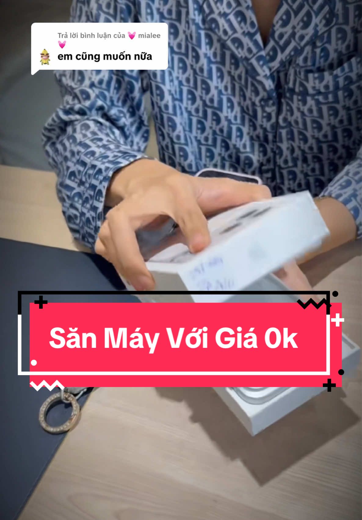 Trả lời @💓 mialee 💓 Các em thấy em khách ruột bên chị unbox máy mới mướt mườn mượt không các em em nào muốn thì nhắn chị nhé#saniphone1k #saniphoneuytin #yennhiuytin #xuhuong #thinhhanh 