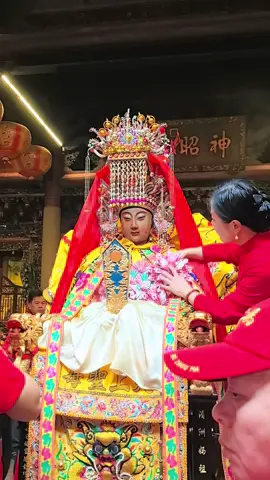 为妈祖梳妆，妈祖保佑🙏#湄洲媽祖 