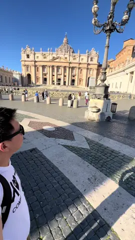 Throwback ulit tayo kasi nakaka-inggit ang hubbybees na nasa Europe ngayon.  Share ko lang yung trip ko sa Italy last year. Next trip, sana kasama na pamilya para mas masaya. #hubbybees #fypシ #tiktokph #fyp #foryoupage 