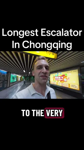 I Travel Vlogged Chongqing and saw the biggest escalator in China #china #chongqing #cybercity #fyp #Vlog 