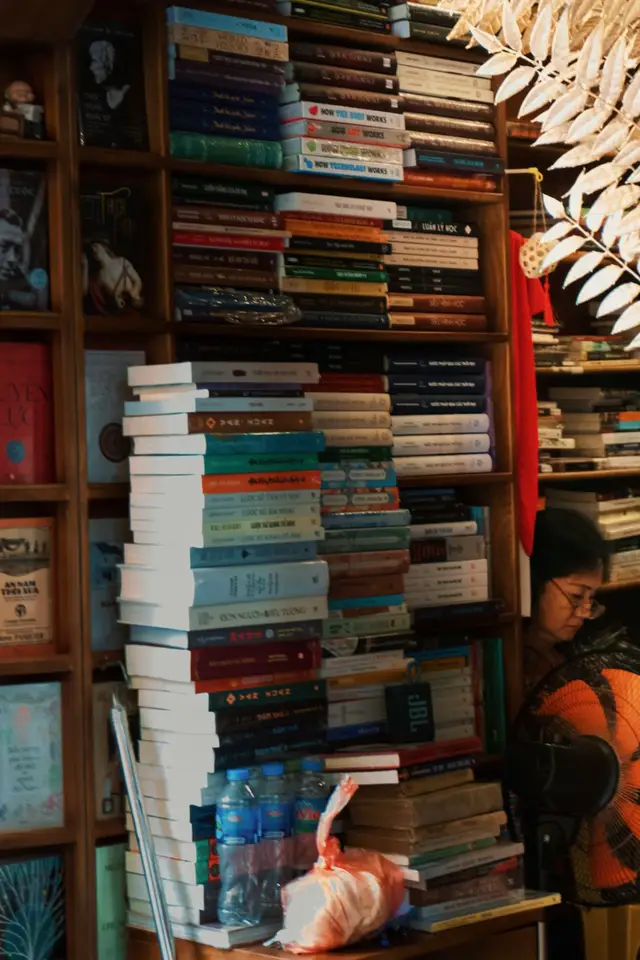 Em, em có muốn đi cùng anh không?