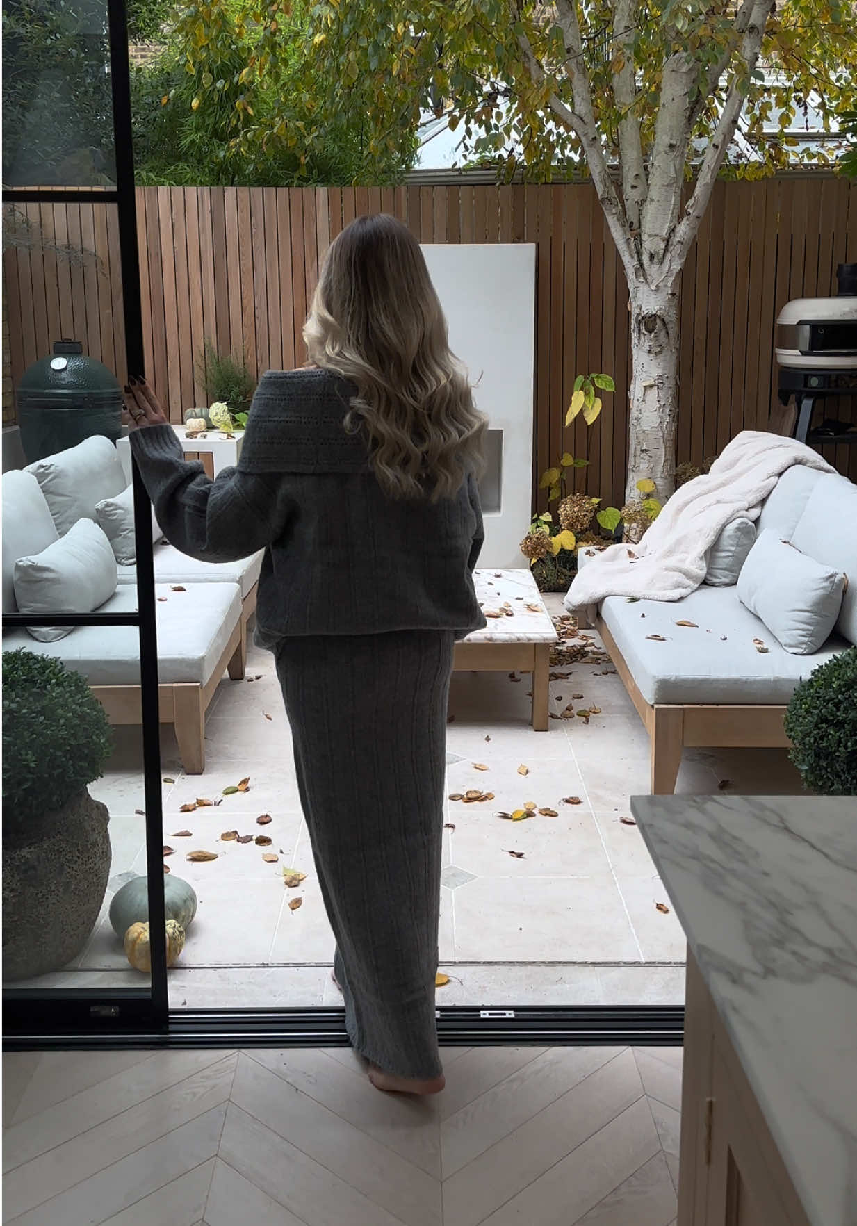 Seasons change 🤎  #no17house #interiordesign 