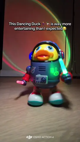 This is way more entertaining  than I expected😂 #dancingduck #tiktokshopblackfriday #tiktokshopcreatorpicks #toysforkids #funnytoys 