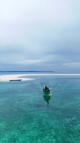 Melaju diatas kaca #lautindonesia #mancing #mancingikan #fyp 