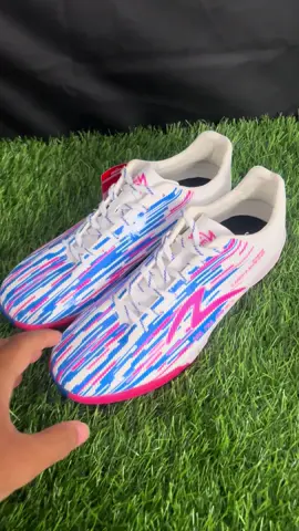 #sepatubola #gajiansale #brandlokal #specs #lightspeedreborn 