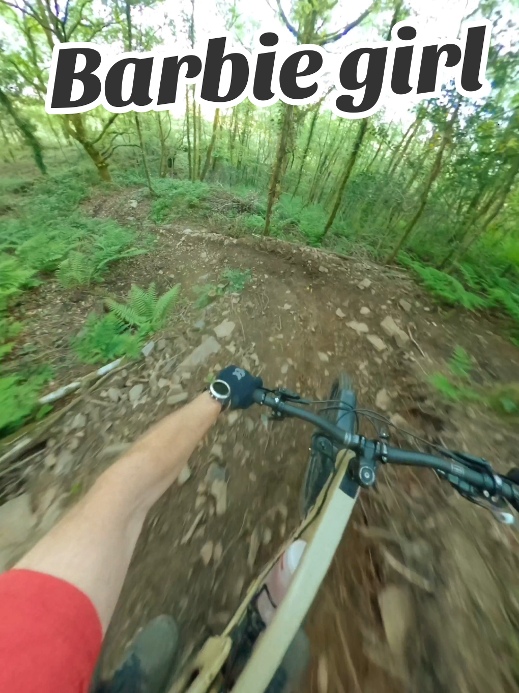 Ponty blue get in some bashing. well used these days. #barbiegirl  #dirty #blue #trail #mtb @GoPro 