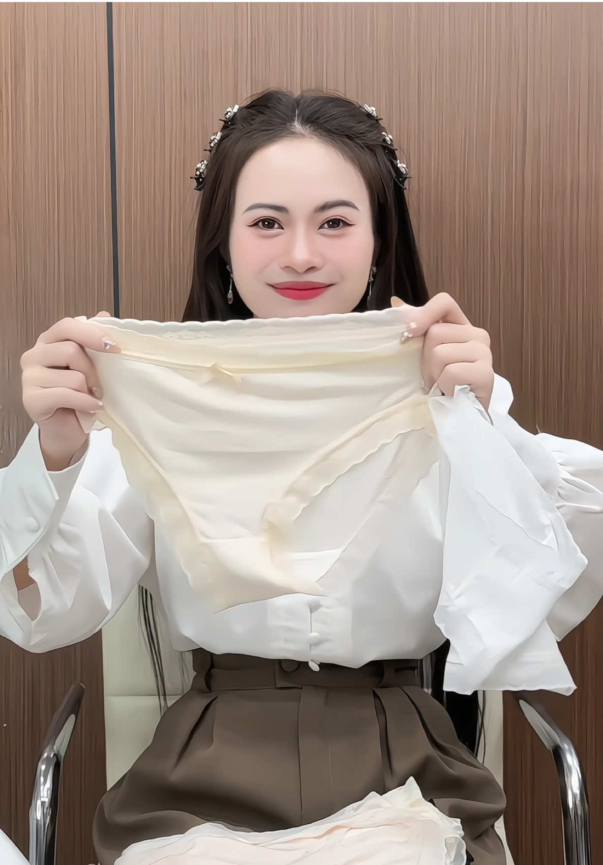 Tròi oii quần chip su lụa đang có giá hời các tình iu ơi