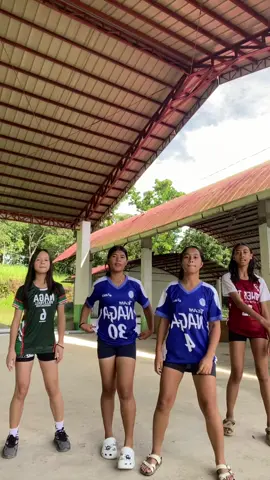 @itssmee.richell1 @Elly. @itsssmeeee_yuriii #fyp #fypp #trending #dancetrend 