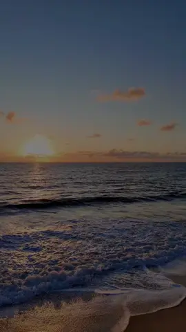 Omah lay -  Poverty  #musicvibes #omahlay #poverty #lyric #pourtoi  Merci pour les 50k d’abonnés 