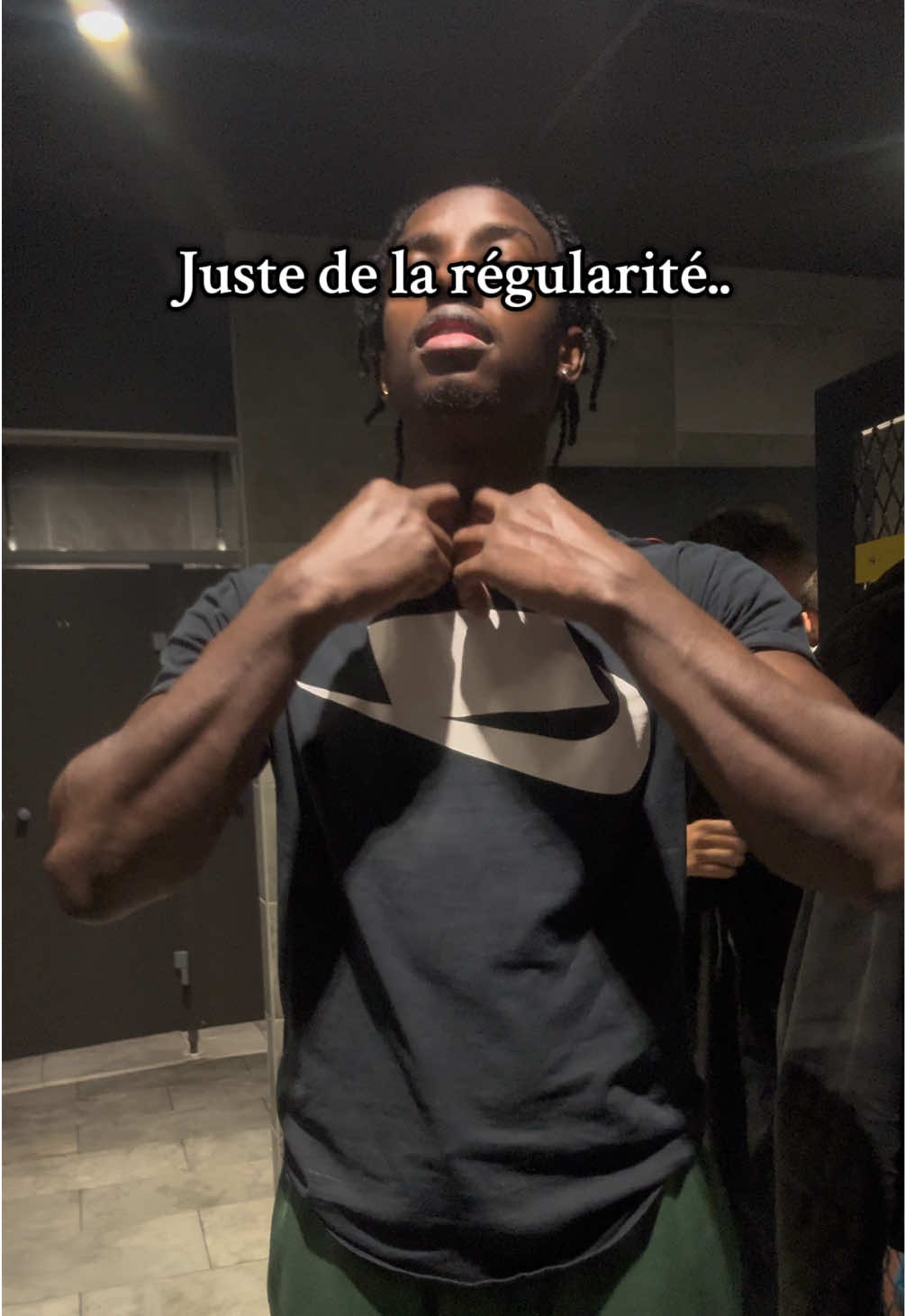 La régularité rien de plus #menphysique #sport #gym #motivation #samsulek 