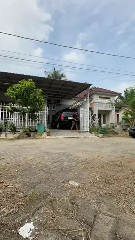 ritual sebelum hujan☔️  #foryoupage #jazzgk5 #jazzcarstyle #innova2kd #toyotainnova 