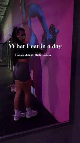 What I eat in a day 🫶🏻 @DFYNE  @ehplabsuk @ehplabs  @Revive Collagen  @The Gym Kitchen  #gymgirls #whatieatinday #highprotein #wholefoods #EHPLabs 