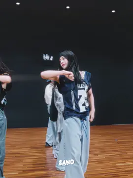 Minji join rakai dance trend #rakaidance #minji #newjeans 