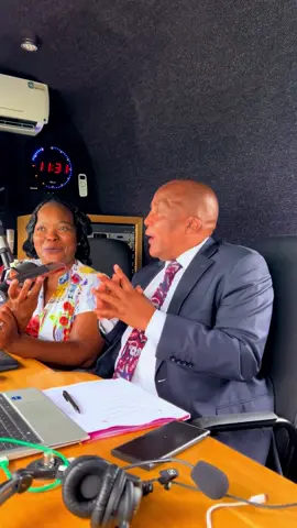 Dkt. Aaron Motsoaledi -Simo Senculazi eMpumalanga kanye nemjovo Wekugomela Kwandza kweSandvulela Ngculazi  (i-LENACAPAVIR) #rotaryfamilyhealthdays #closethegap 