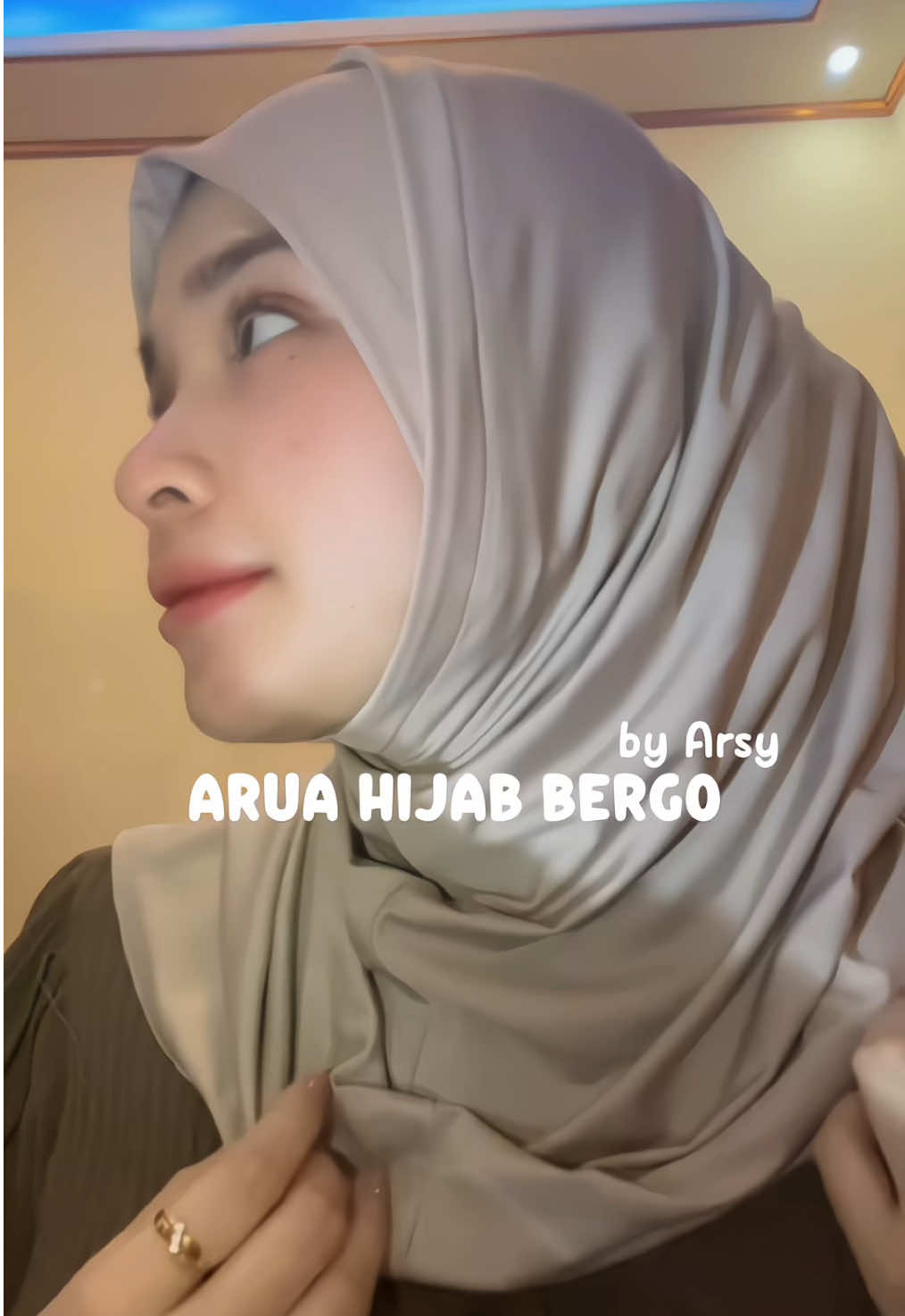 punyaku yang Salvanilla. Selain olahraga, bikin hari-hari kalian jadi simpel🧕🫶🏻 #OOTD #hijab #bergo 