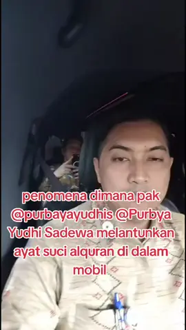 Purbaya Yudhi Sadewa, membaca Al-Qur'an di sela-sela kemacetan lalu lintas. #Purbaya Yudhi Sadewa, membaca Al-Qur'an di sela-sela kemacetan lalu lintas. 
