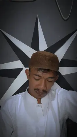 setiap rezeki telah di tulis, dab takdir tak pernah salah alamat #CEP_GHOZIN #katakatabijak #katakatacinta #katakatamotivasi #katakatasedih 