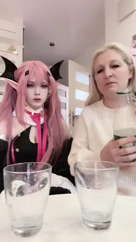 у мамы день рождения 