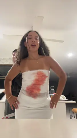 The bay harbour butcher 🩸💉#couplecostume #dexter #bayharborbutcher #halloween #halloweencostume 