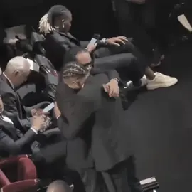 القدوه والمقتدي 👆🏿🇧🇷.. !               #raphinha #ronaldinho #barcelona #berazil #viral 