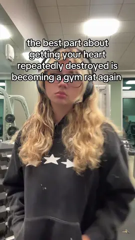 hey but i got a new hoodie #gym #fyp #heartbroken #relatable 