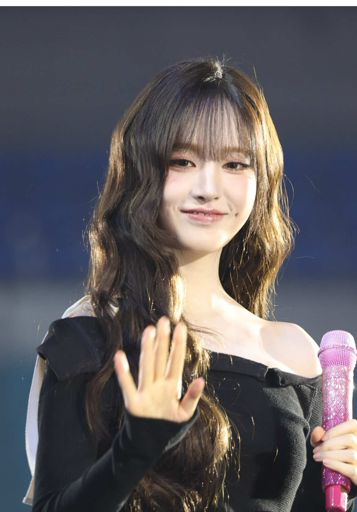 Liz heart attack. I get my concert tickets from @onetic link in bio #IVE #아이브 #SHOW_WHAT_I_AM #LIZ #리즈 