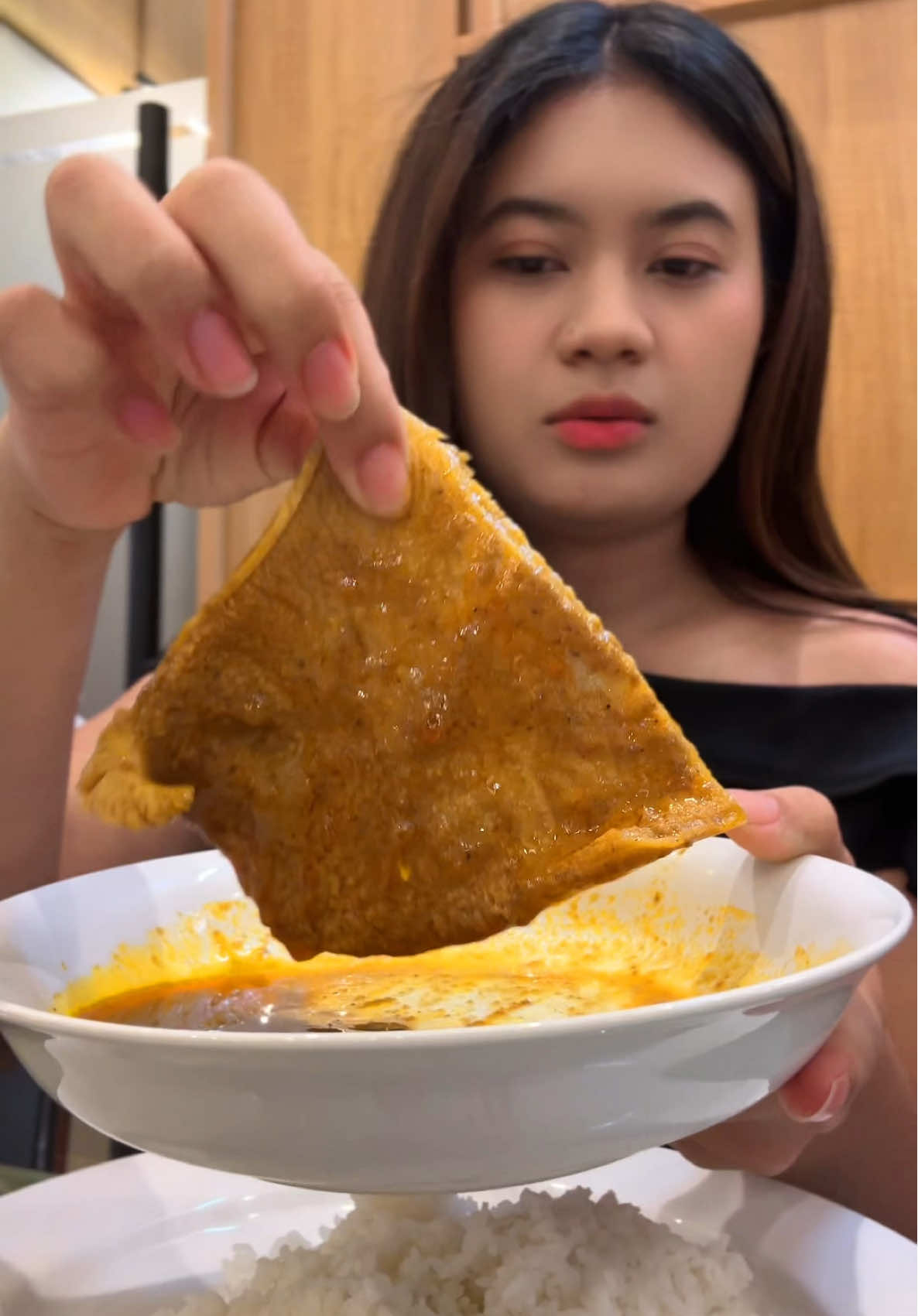 Jarang” dibali ada naspad lauknya dimeja gini!! Daebak!! #nasipadang #mukbangeatingshow 