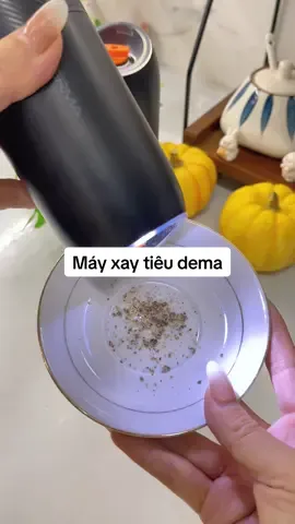 Máy xay tiêu dema xay trực tiếp tiêu thơm mịn nè #review #xuhuong #mayxaytieu #dema 