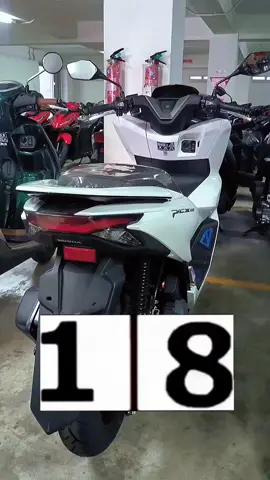 BERBAGI REZEKI GUYS Sejarah fotografi dimulai dengan penemuan dua prinsip penting yang pertama adalah kamera obscura memproyeksikan gambar yang kedua adalah penemuan bahwa beberapa zat terlihat berubah oleh paparan cahaya Tidak ada artefak atau deskripsi yang menunjukkan upaya untuk menangkap gambar dengan bahan sensitif cahaya sebelum abad ke18 Pemandangan dari jendela di Le Gras 1926 atau 1827 diyakini sebagai foto kamera paling awal yang masih ada 1 Penambahan reoriented asli kiri dan berwarna kanan Sekitar 1717 Johann Henry Schulze menggunakan bubur sensitif cahaya untuk menangkap gambar huruf cutout pada botol Namun ia tidak mengejar membuat hasil ini permanen Sekitar tahun 1800 Thomas Wedgwood membuat yang pertama didokumenkan secara andal meskipun upaya gagal dalam menangkap gambar kamera dalam bentuk permanen Eksperimennya memang menghasilkan fotogram terperinci tetapi Wedgwood dan pasangannya Humphry Davy tidak menemukan cara untuk memperbaiki gambargambar ini Pada 1826 Nicephore Niepce pertama kali berhasil memperbaiki gambar yang ditangkap dengan kamera tetapi diperlukan pencahayaan di kamera selama delapan jam atau bahkan beberapa hari dan hasil paling awal sangat kasar Rekan Niepce Louis Daguerre melanjutkan untuk mengembangkan proses daguerretipe yang pertama diumumkan secara publik dan proses fotografi yang layak secara komersial daguerretipe hanya membutuhkan beberapa menit pencahayaan di kamera dan menghasilkan hasil yang jelas dan terperinci Pada tanggal 2 Agustus 1839 Daguerre mendemonstrasikan rincian proses ke Kamar Teman di Paris Pada tanggal 19 Agustus rincian teknis dipublikasikan dalam pertemuan Akademi Ilmu Pengetahuan dan Akademi Seni Rupa di Istana Lembaga Untuk memberikan hak penemuankepada publik Daguerre dan Niepce diberikan anuitas yang murah hati seumur hidup 34 5 Ketika proses daguerretipe berbasis logam ditunjukkan secara resmi kepada publik pendekatan pesaing caltipe negatif berbasis kertas dan proce cetak garam Islamic Quotes IslamicWisdom Quranic Verses HadithOfTheDay IslamicReminders IslamicKnowledge PeaceBeUpon Him AllahAkbar SubhanAllah MashAllah IslamicInspiration Dua Prophet Muhammad FaithInAllah IslamicLifebismilah #videoviral #kunfayakun 🤲#fypppppppppppp🙏🙏#aminyarobalalamin🤲🤲 #viraltiktok 