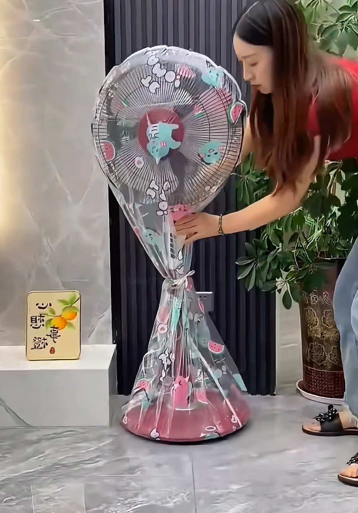 Túi bọc quạt cây chống bụi bẩn, chống nước #bocquatchongbui #tuibaovequat #xuhuong #dogiadungtienich #lalap1995 