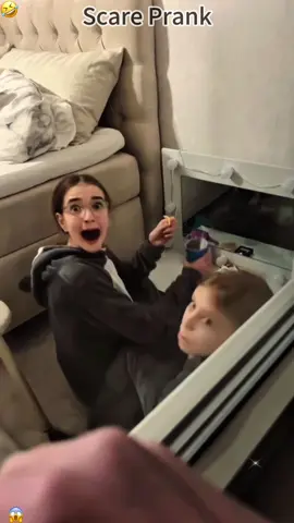 Funny,scare,prank#prank#funnyprank#scared #scareprank#fyp