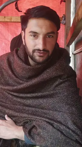 #Allah #Allah #islam😍 #fyp #foryou   دنیا  کاآخرت کی کھیتی  ہونے کا مطلب یہ ہے کہ جس طرح کسان جب اپنی کھیتی پر محنت کرتا ہے ،تو اس وقت اس کو اس کھیتی سے ملنے والا کوئی اناج اور پھل نظر نہیں آرہا ہوتا ،بلکہ پھر بھی وہ اس زمین پرخوب  محنت کرتا ہے ،تو بالآخر جو اس نے بویا ہوتا ہے ، وہ اپنی محنت کے بقدر اس کا پھل پالیتا ہے ،یہی حال دنیا کا ہے ،کہ یہاں پر انسان جیسی محنت کرے گا،تو اگرچہ فی الوقت اس کو اپنی محنت کا ثمرہ نہیں نظر آرہا ،لیکن آخرت میں وہ اپنی محنت کے بقدر اس کا بدلہ پالے گا،اور اگر دنیا میں نیک اعمال کیے ہوں گے ،تو آخرت میں اس کا انعام ملے گا،اور اگر دنیا میں اللہ کی نافرمانی کی ہوگی ،اور اللہ کو ناراض کرنے والےاعمال کیے ہوں  گے ،تو اس کو آخرت میں اس کی سزا ملے گی🦋🦋🦋