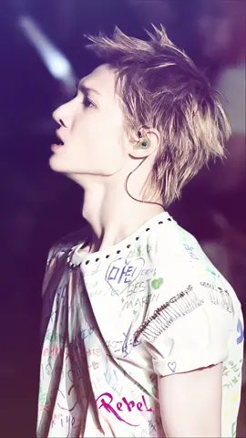 Lưu không sót tấm hình của thằng Tin để sử dụng vào những lúc như thế này,hợp nhạc hợp mẫu,các chị cứ thế gãy dần 🤌#martin #cortis 