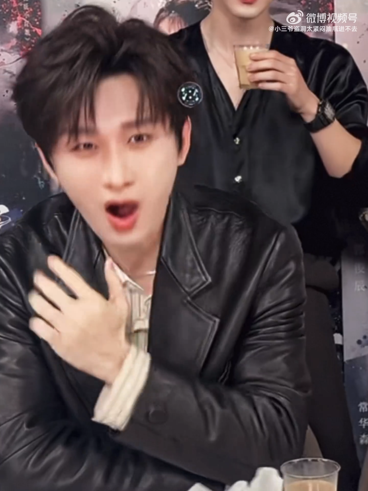 Bốc trúng secreat sữa vị mặn chát, anh ấy không thể uống nổi 😪. Số nhọ quá anh :(( #成毅 #chengyi #thanhnghi #天地剑心 #thiendiakiemtam #vuongquyenphuquy #tieuvuongba