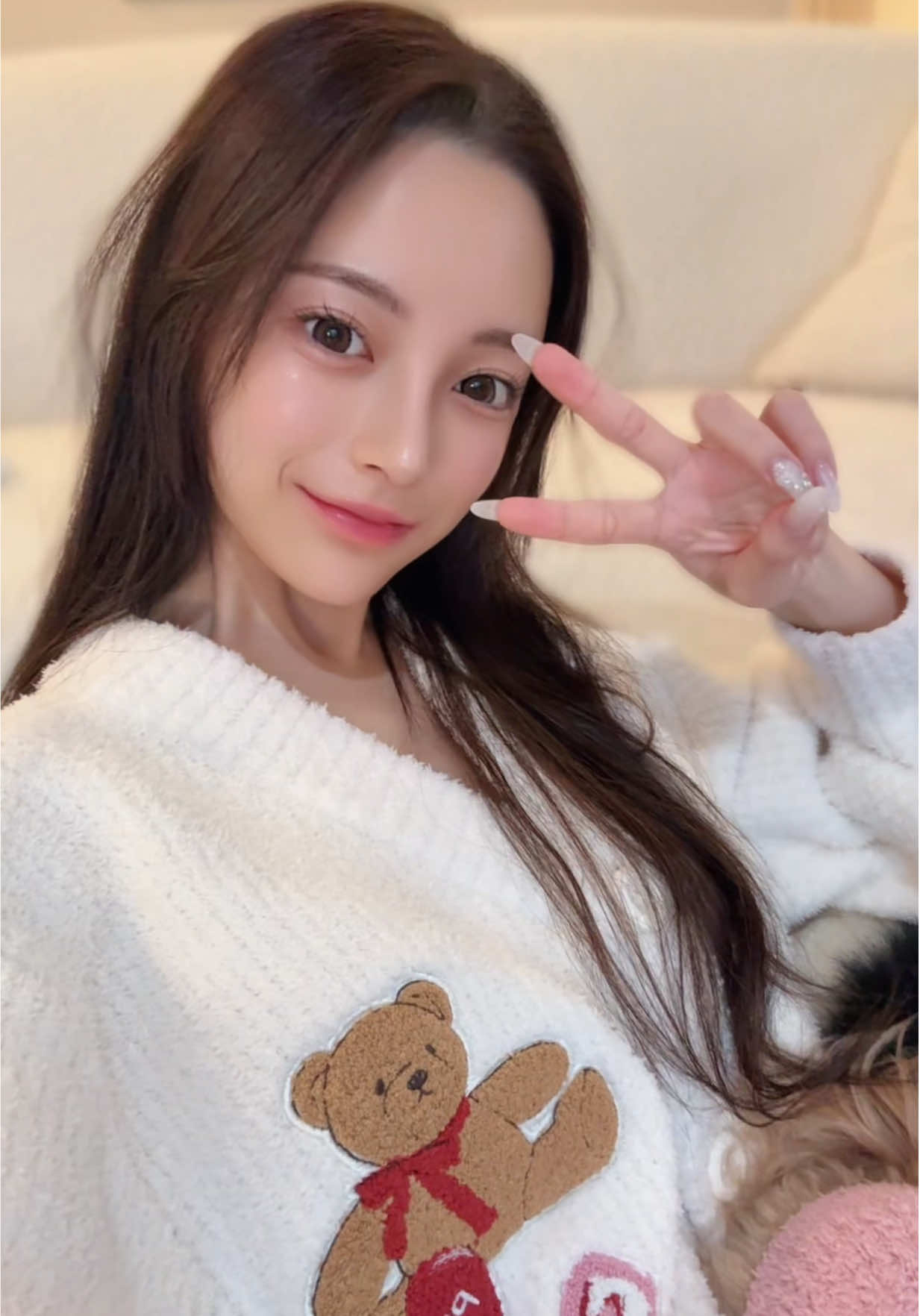 家族みんなでお揃いのジェラピケのパジャマ🧸🤎 わん達もお揃いに出来るの可愛すぎる、、これで冬はぬくぬく過ごす☁️💭 #おすすめ #ジェラピケ 