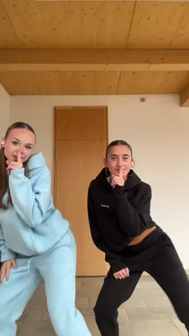 #fyy #school #friends #trend #dance @TYLA 