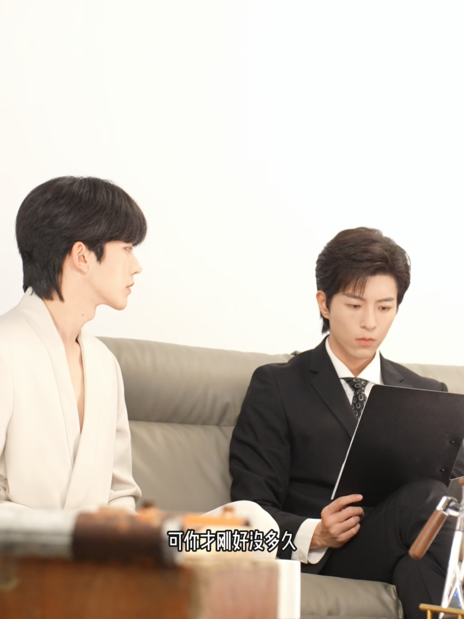 【长花絮BTS】垂涎ABO Desire| 掉落一條花生走戲花絮🥜🥜 #ABODesire #DesireTheSeries  A blooper where Hua&Sheng mess up the scene 🥜🥜 🥜🥜持续放送中，股东不散场🎉🎉 Ongoing distribution, shareholders are not leaving. 🎉🎉 #垂涎 #ABODesire #abodesire #desiretheseries #desire #Desire #nongjian #omegaverse #bl #abo #ABO #boyslove #drama #dramaseries #blseries #bts