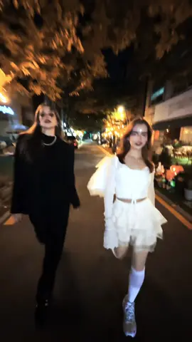 👼🏼👻 we ate costume party #haloween #halloweenmakeup #halloweenlook #outfit #spookyseason 