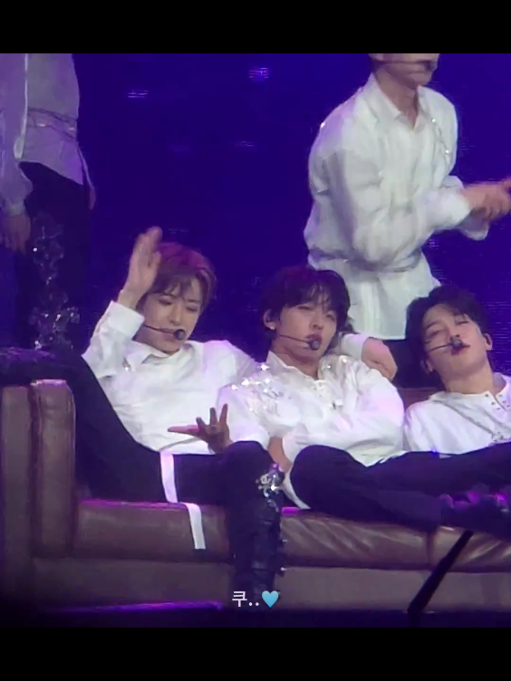 stressss kata gw mh!🥵#sion #riku #yushi #nctwish 