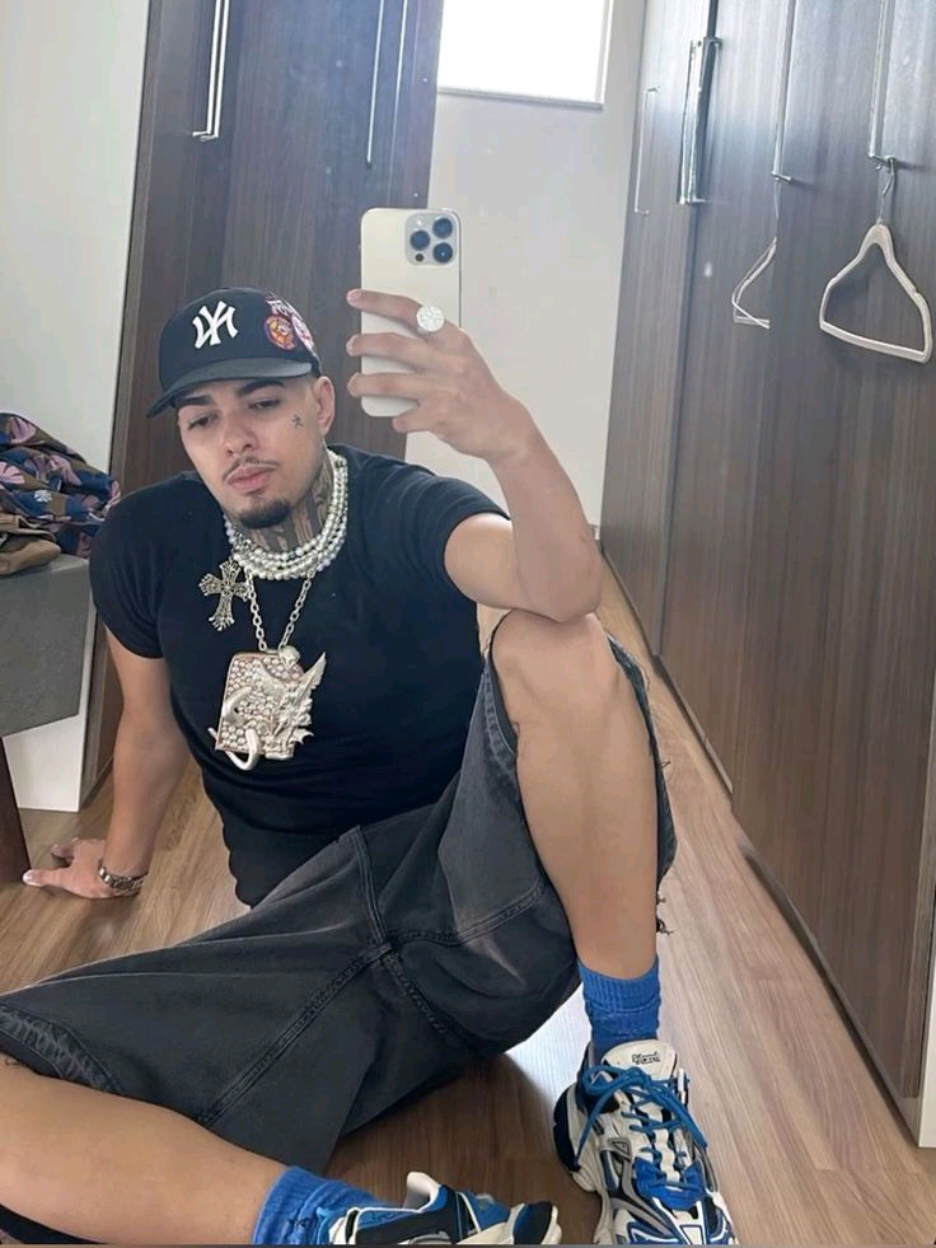 07:55 Ryu, The Runner - Novos Hábitos 🔥 @Ryu, the Runner  @Tchelo  . . . . . . . . . . . . . . . . . #novoshabitos #ryutherunner #tchelo #tipografia #fy 