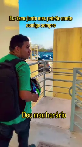 Deu meu horário meu fi já era  #meme #haha #lol #funnymemes #funny 