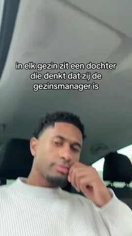 Elke familie: 1 dochter die denkt dat ze HR, planning en finance is. 🤔 #voorjou 